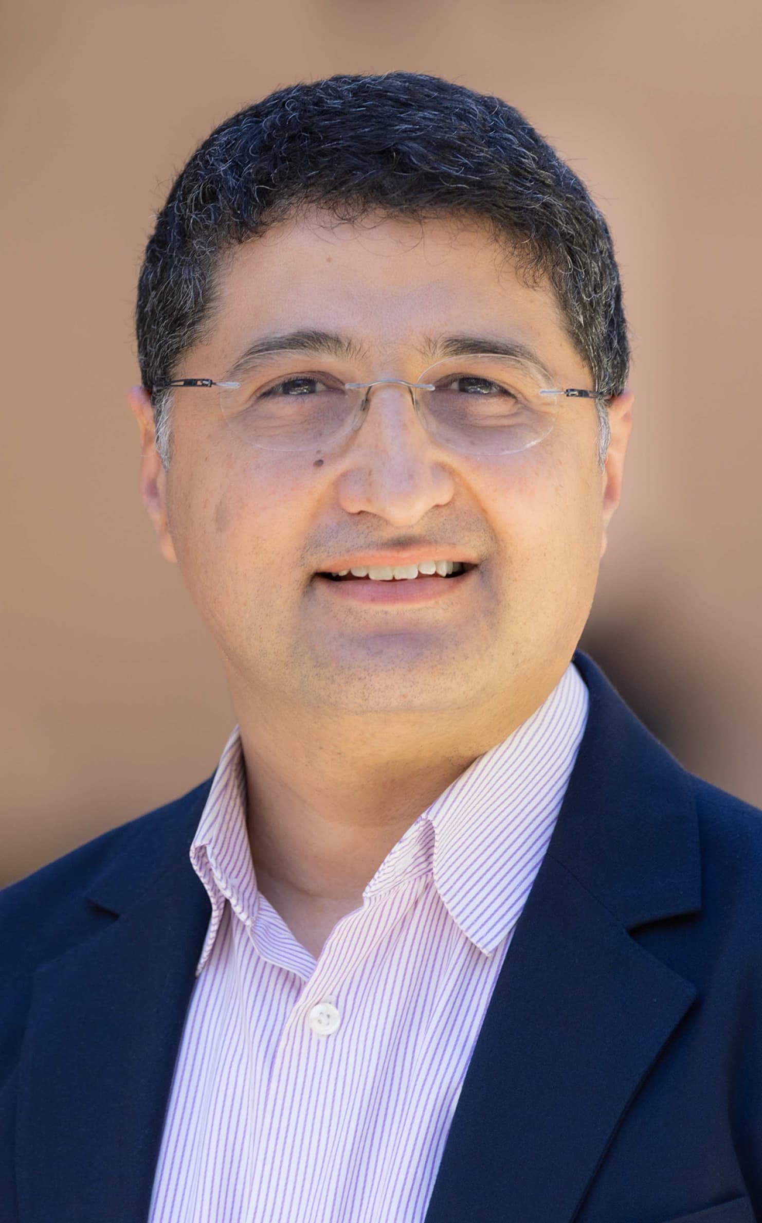 Dr. Hussein Yassine